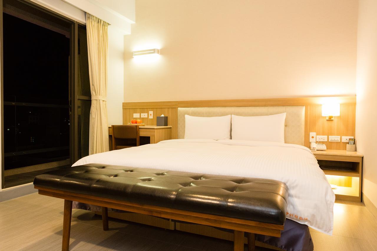 V-Hotel Taitung Экстерьер фото