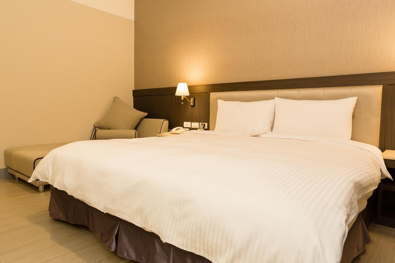 V-Hotel Taitung Экстерьер фото