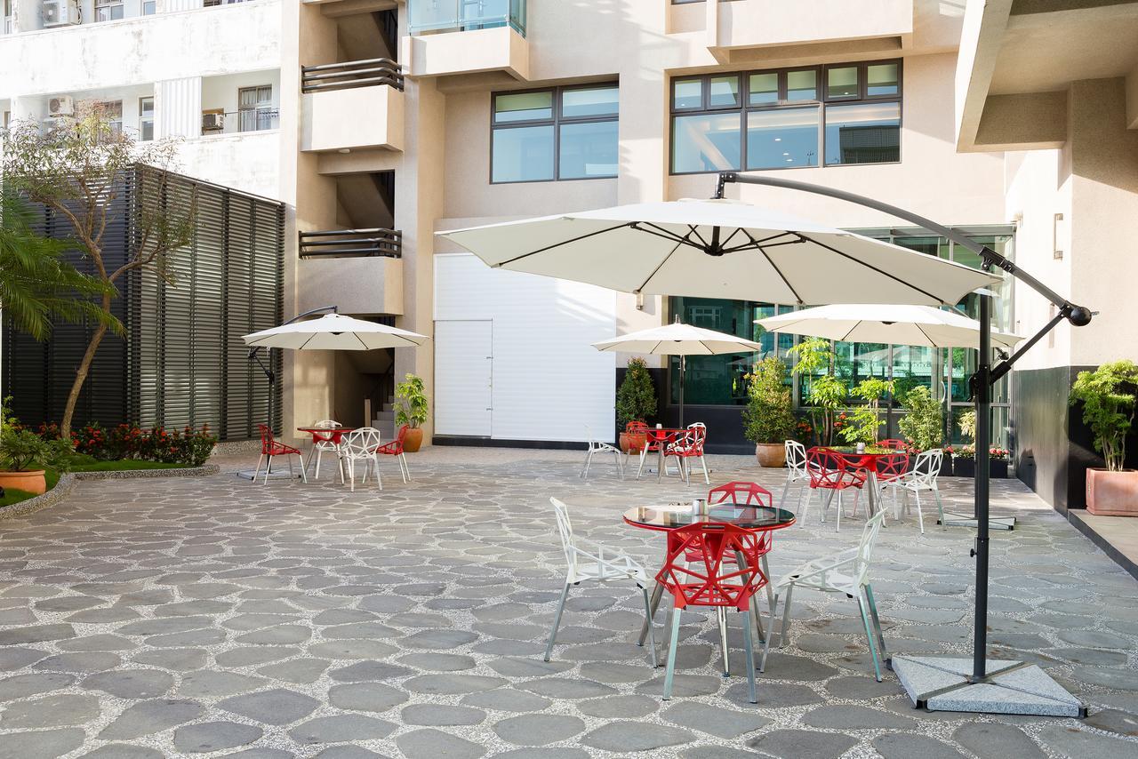 V-Hotel Taitung Экстерьер фото